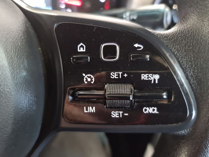 2025 Mercedes-benz Sprinter