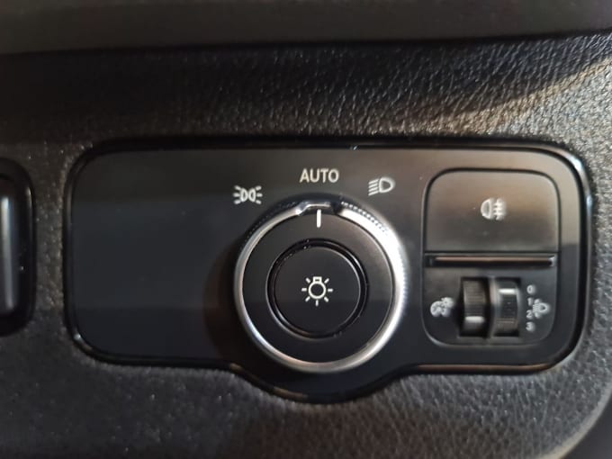 2025 Mercedes-benz Sprinter