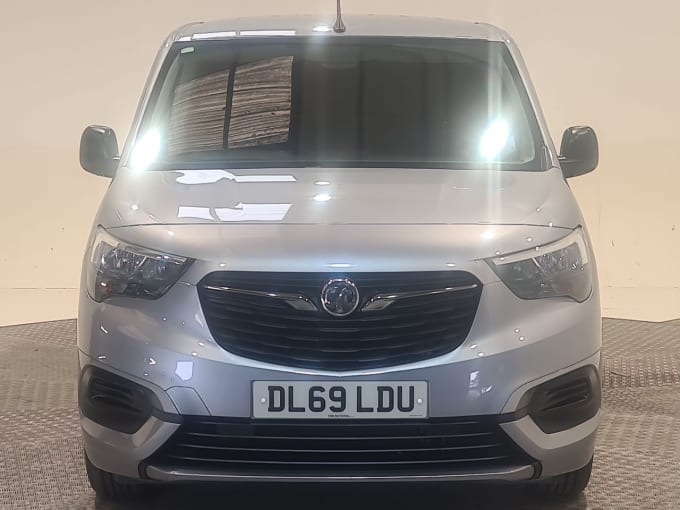 2025 Vauxhall Combo