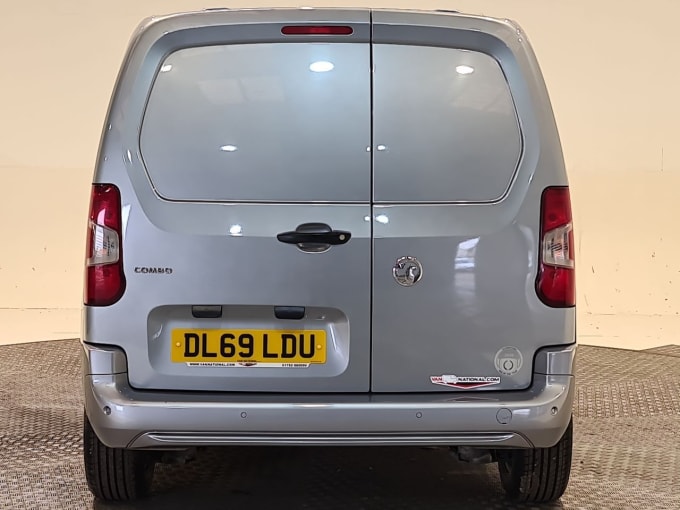 2025 Vauxhall Combo