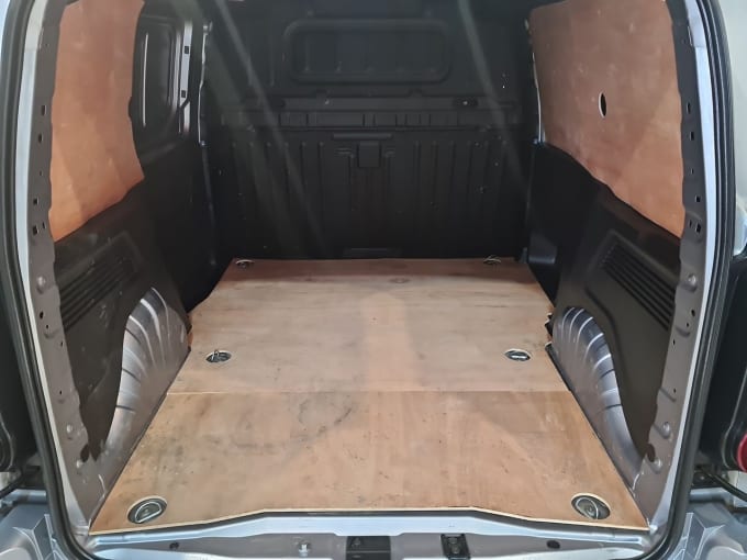 2025 Vauxhall Combo