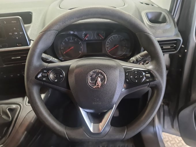 2025 Vauxhall Combo