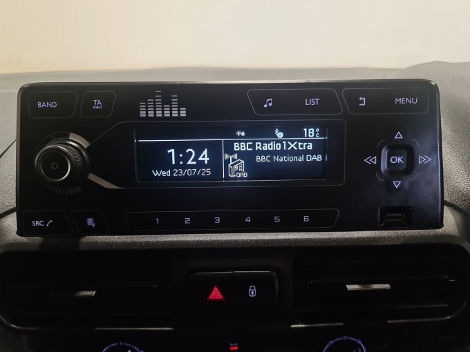 2025 Vauxhall Combo