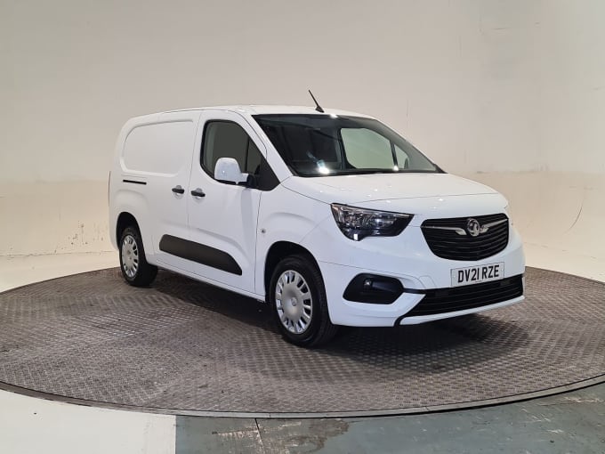 2025 Vauxhall Combo