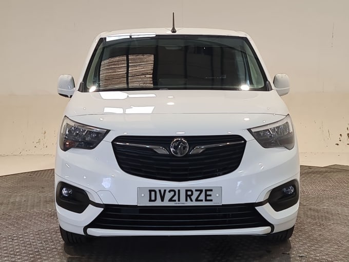 2025 Vauxhall Combo