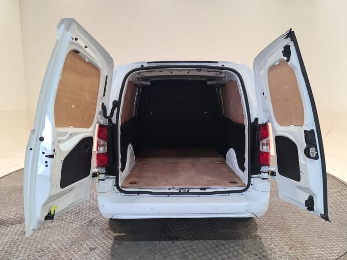 2025 Vauxhall Combo