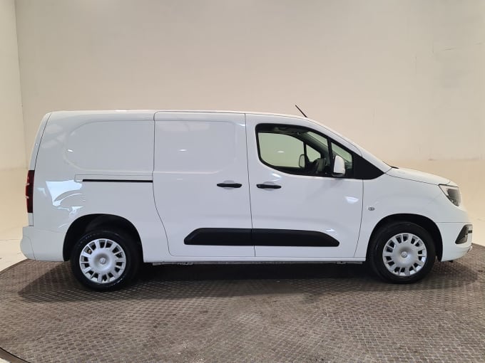2025 Vauxhall Combo