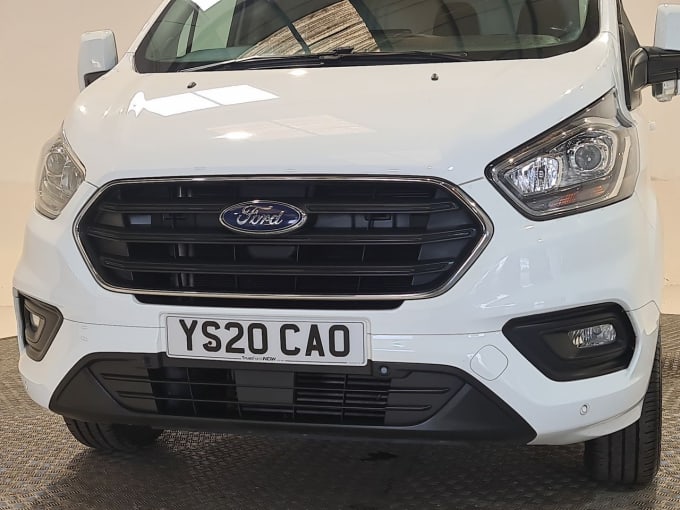 2025 Ford Transit Custom