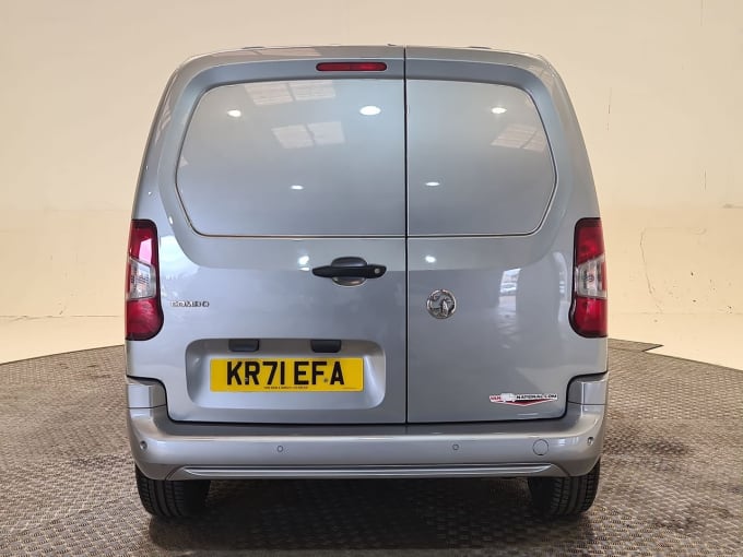 2025 Vauxhall Combo