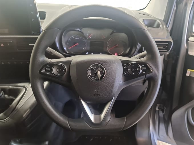 2025 Vauxhall Combo