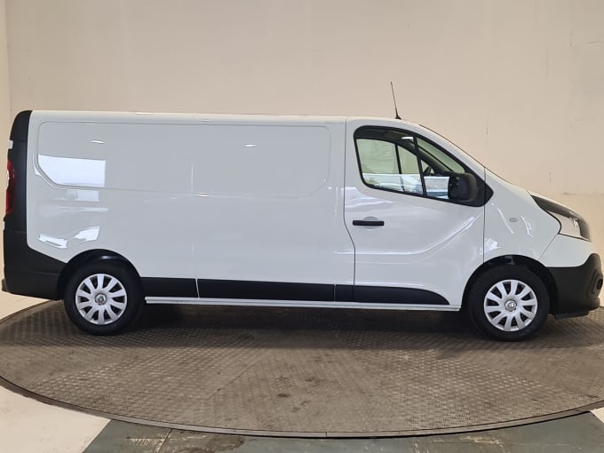 2025 Renault Trafic