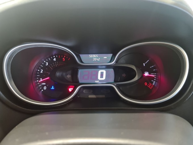 2025 Renault Trafic