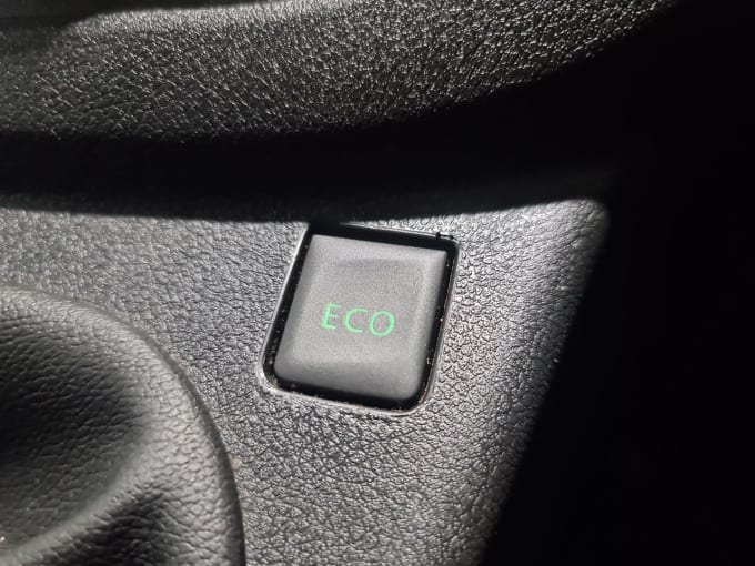 2025 Renault Trafic