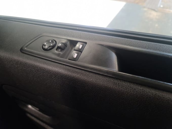 2025 Vauxhall Vivaro