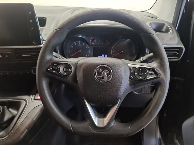 2025 Vauxhall Combo
