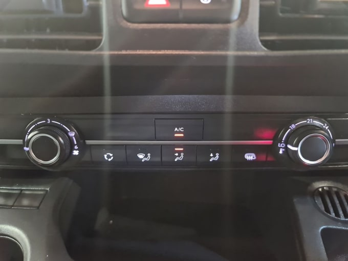 2025 Vauxhall Combo