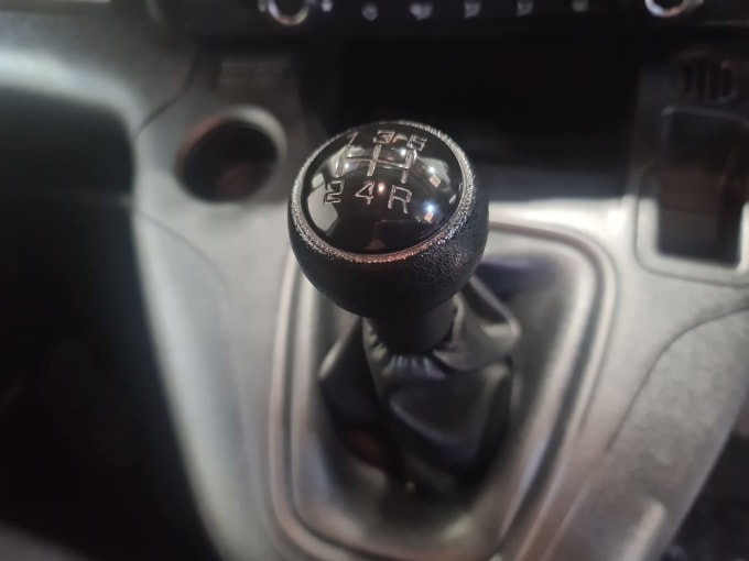 2025 Vauxhall Combo