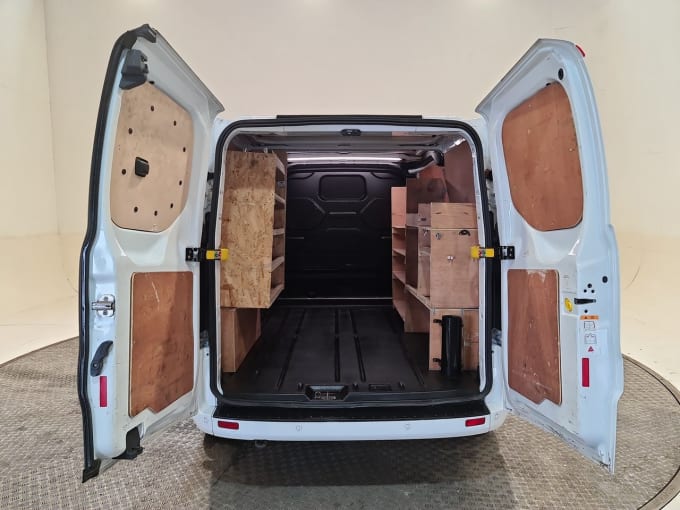 2025 Ford Transit Custom