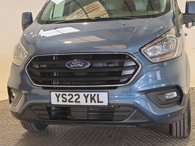 2025 Ford Transit Custom