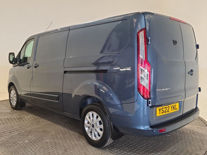 2025 Ford Transit Custom