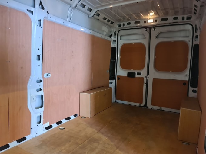 2025 Peugeot Boxer