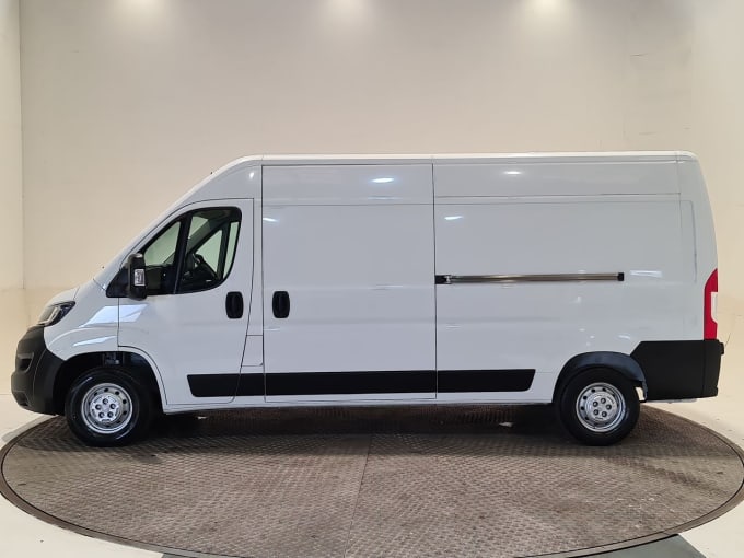 2025 Peugeot Boxer
