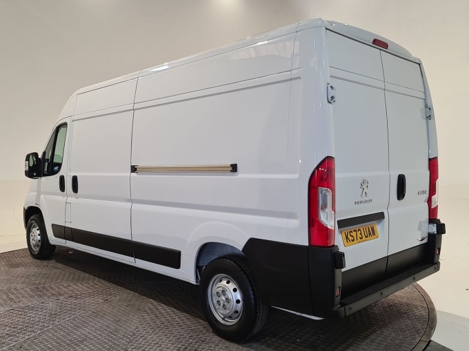 2025 Peugeot Boxer
