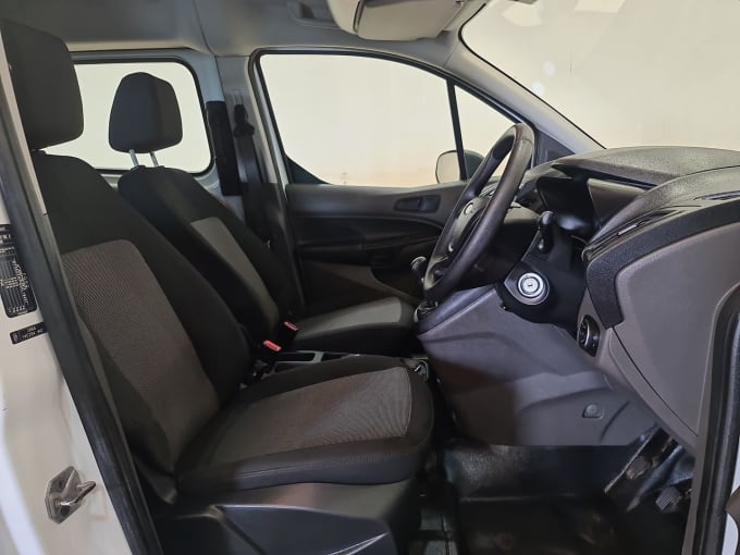 2025 Ford Transit Connect