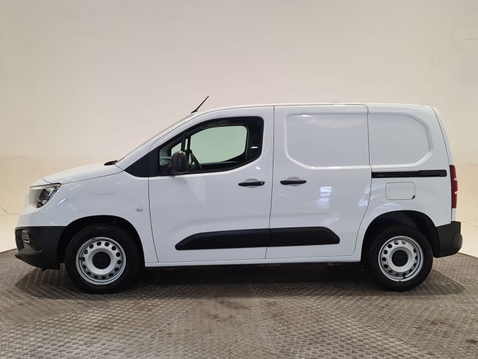 2025 Vauxhall Combo