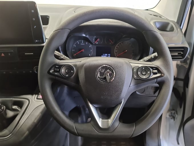 2025 Vauxhall Combo