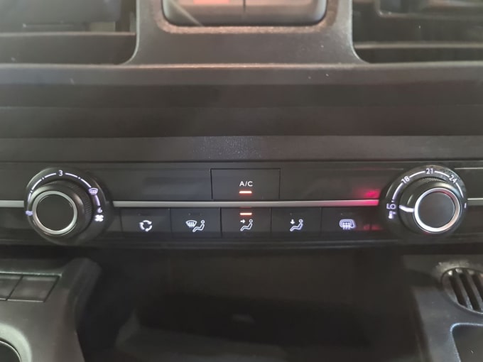 2025 Vauxhall Combo