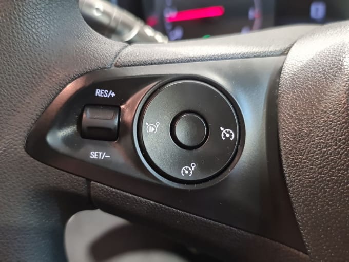 2025 Vauxhall Combo