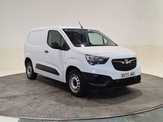 2025 Vauxhall Combo