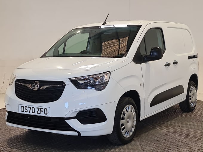 2025 Vauxhall Combo