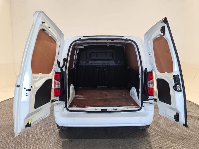 2025 Vauxhall Combo