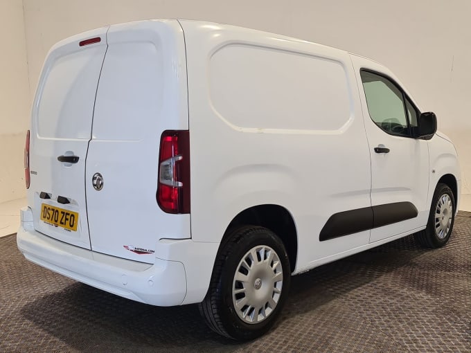 2025 Vauxhall Combo