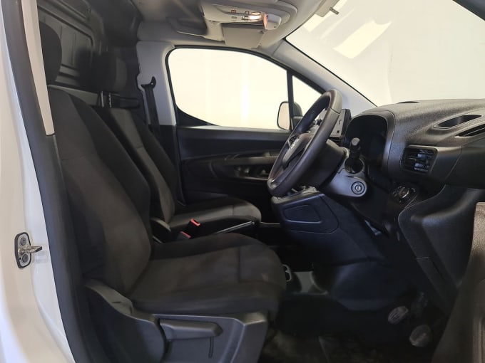 2025 Vauxhall Combo