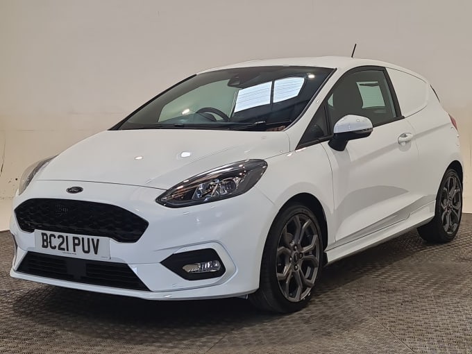 2025 Ford Fiesta Van