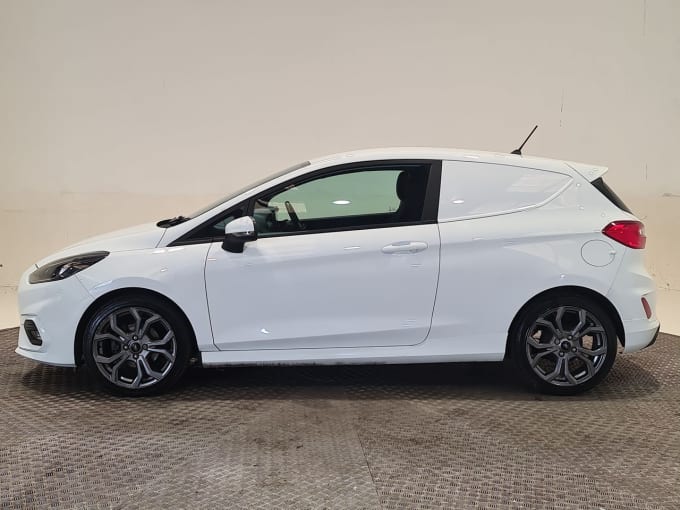 2025 Ford Fiesta Van