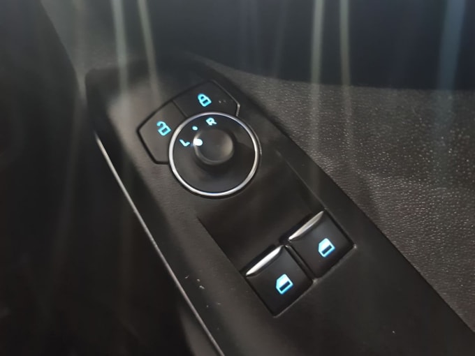 2025 Ford Fiesta Van