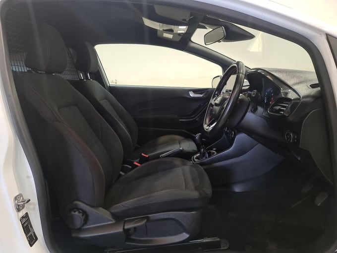2025 Ford Fiesta Van