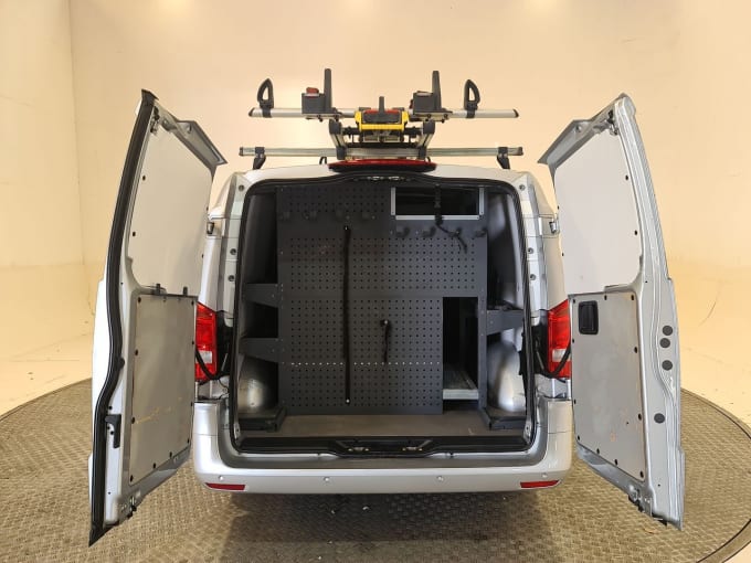 2025 Mercedes-benz Vito