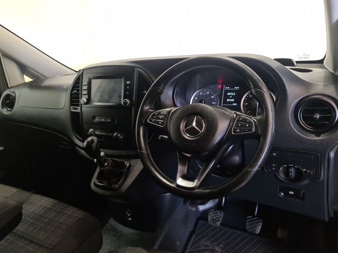 2025 Mercedes-benz Vito