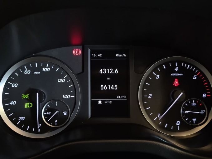2025 Mercedes-benz Vito