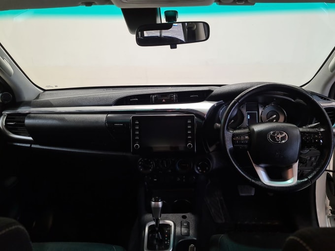 2025 Toyota Hi-lux