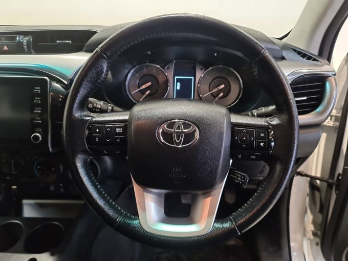 2025 Toyota Hi-lux
