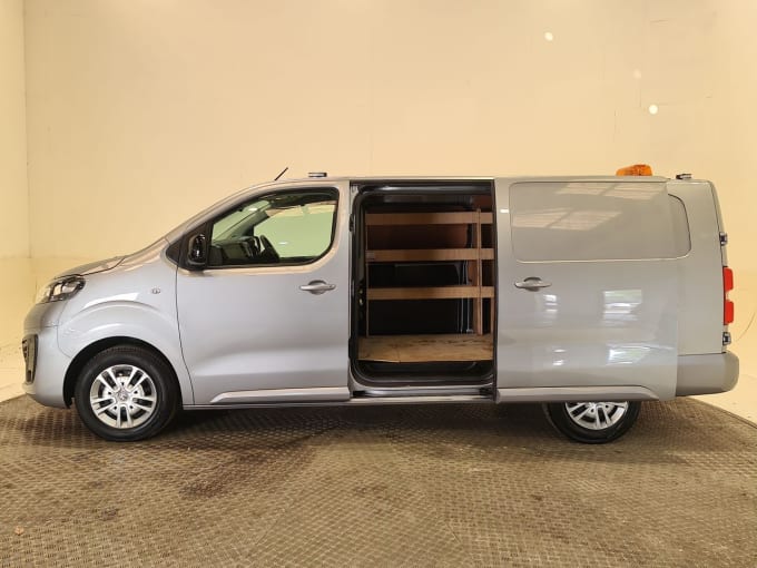 2025 Vauxhall Vivaro