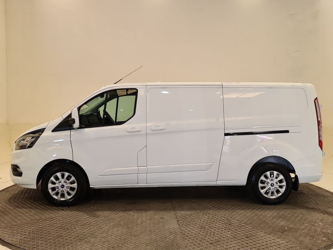 2025 Ford Transit Custom