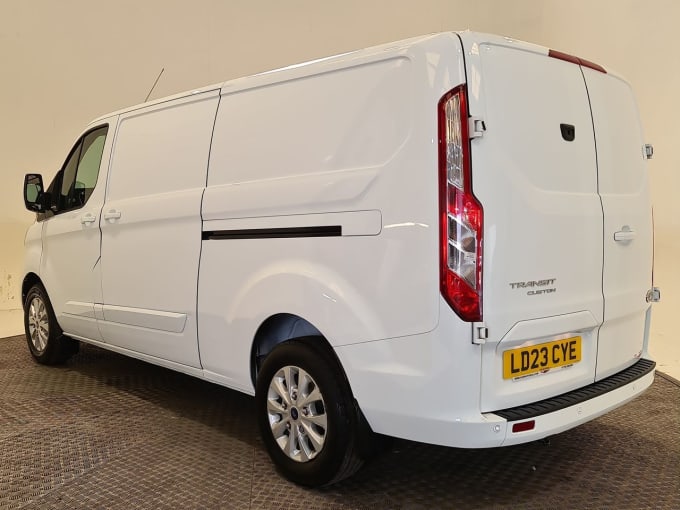 2025 Ford Transit Custom
