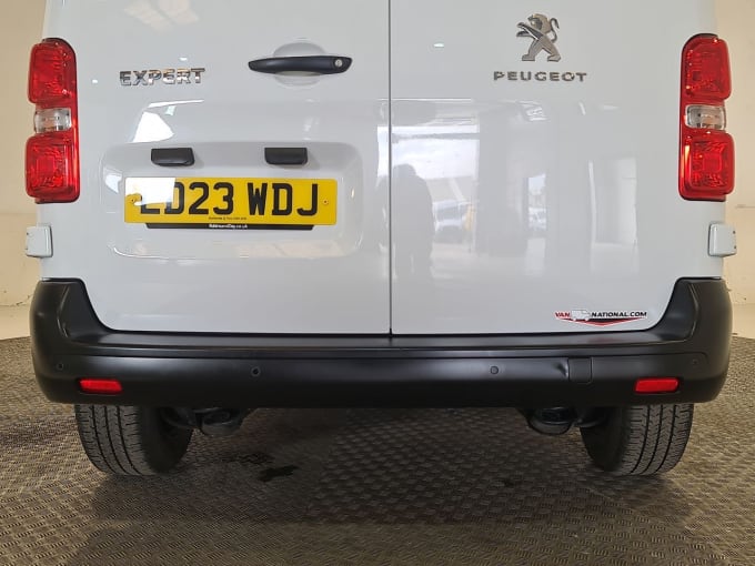 2025 Peugeot Expert